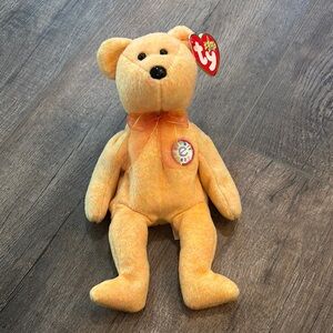 NWT Y2K Ty Beanie Baby Sunny 2000 Y2K Date of‎ birth 2/13/2000 Yellow Bear